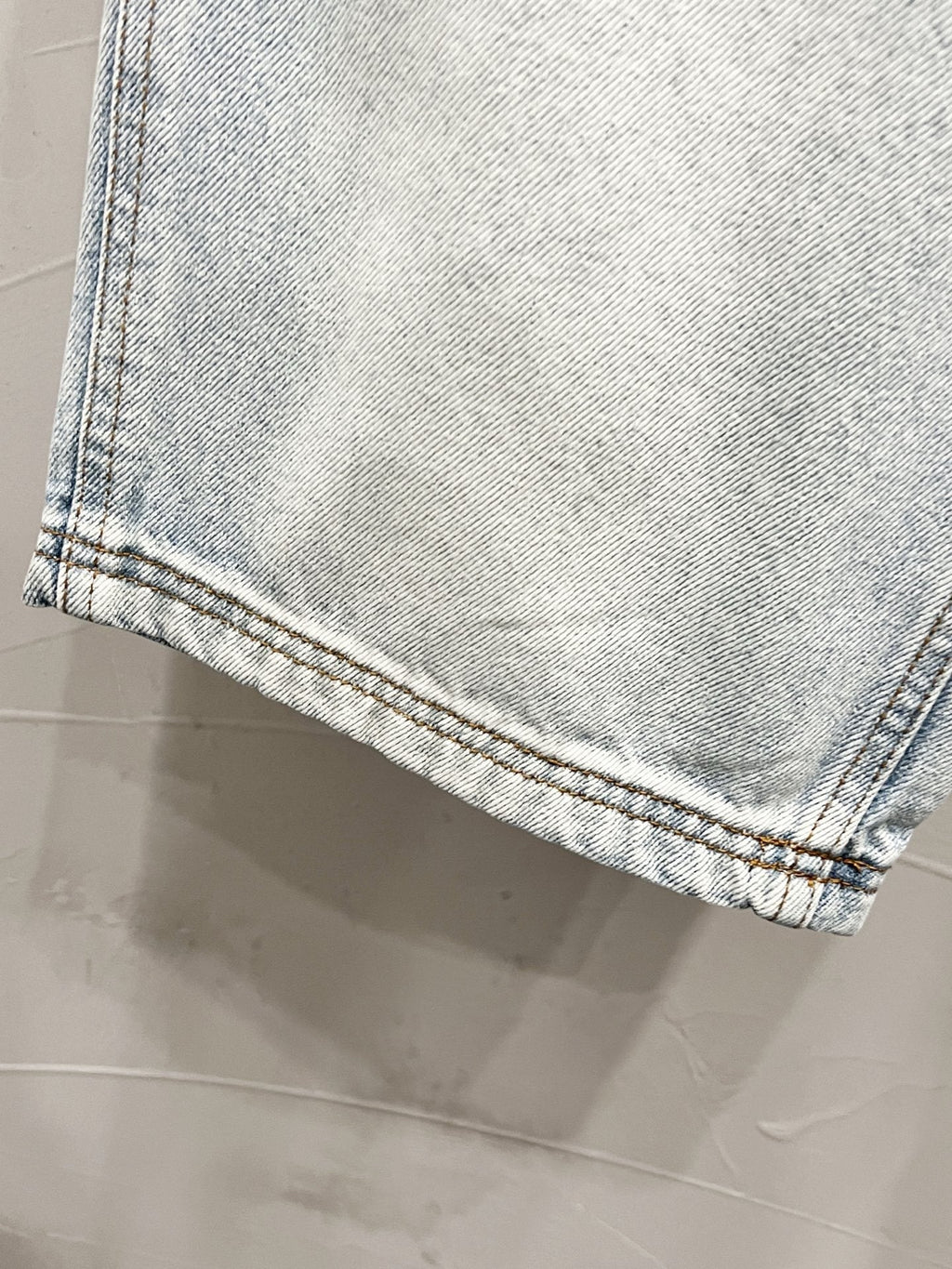 Amiri Fashion Jeans